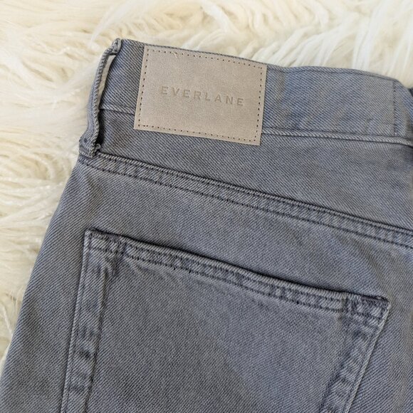 Everlane The Relaxed Straight Jean - Sz 28 Regular in light gray wash - Picture 6 of 13